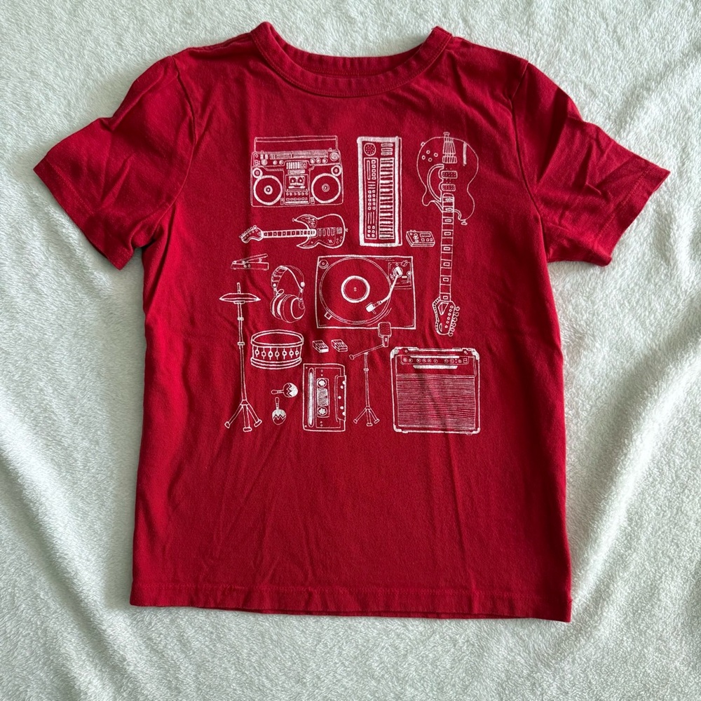 Boys Gap Red Graphic music t-shirt small